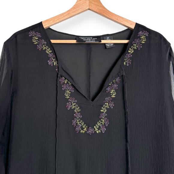 New York City Design Co Black 100% Silk Sheer Floral Trimmed Tunic Women's 2X - Picture 3 of 8